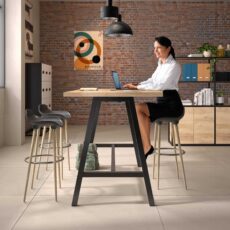 Cohesion High Meeting Tables